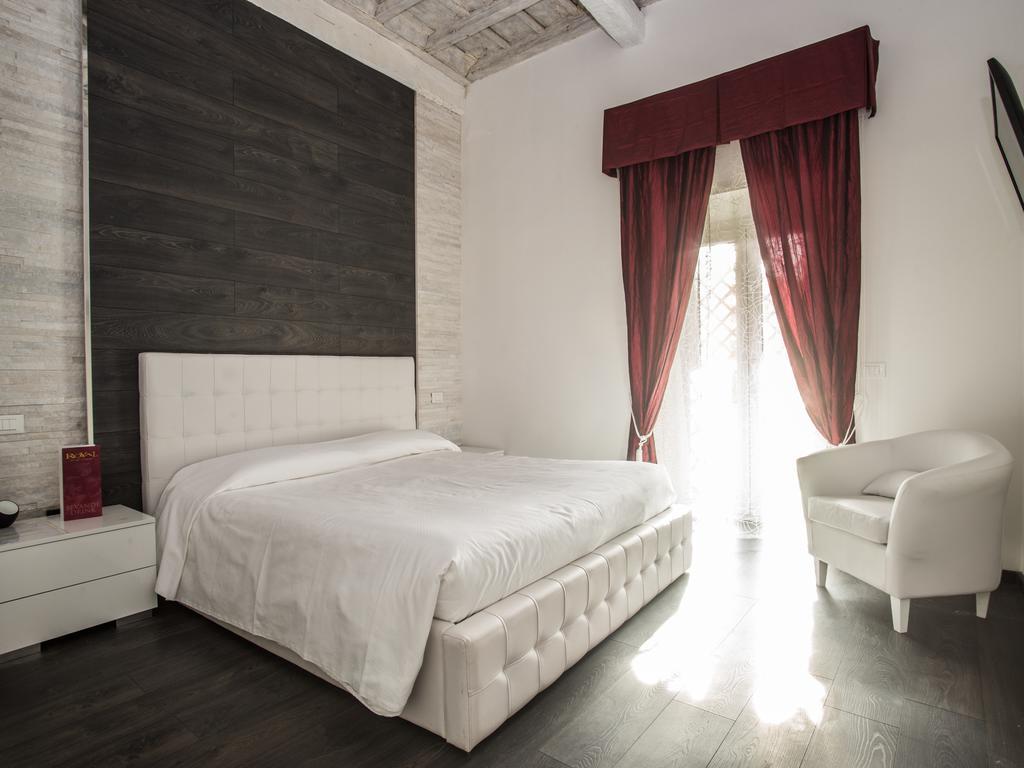 Royal Rooms Roma Habitación foto